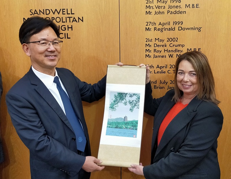 Sandwell welcomes six guests from Hangzhou, China